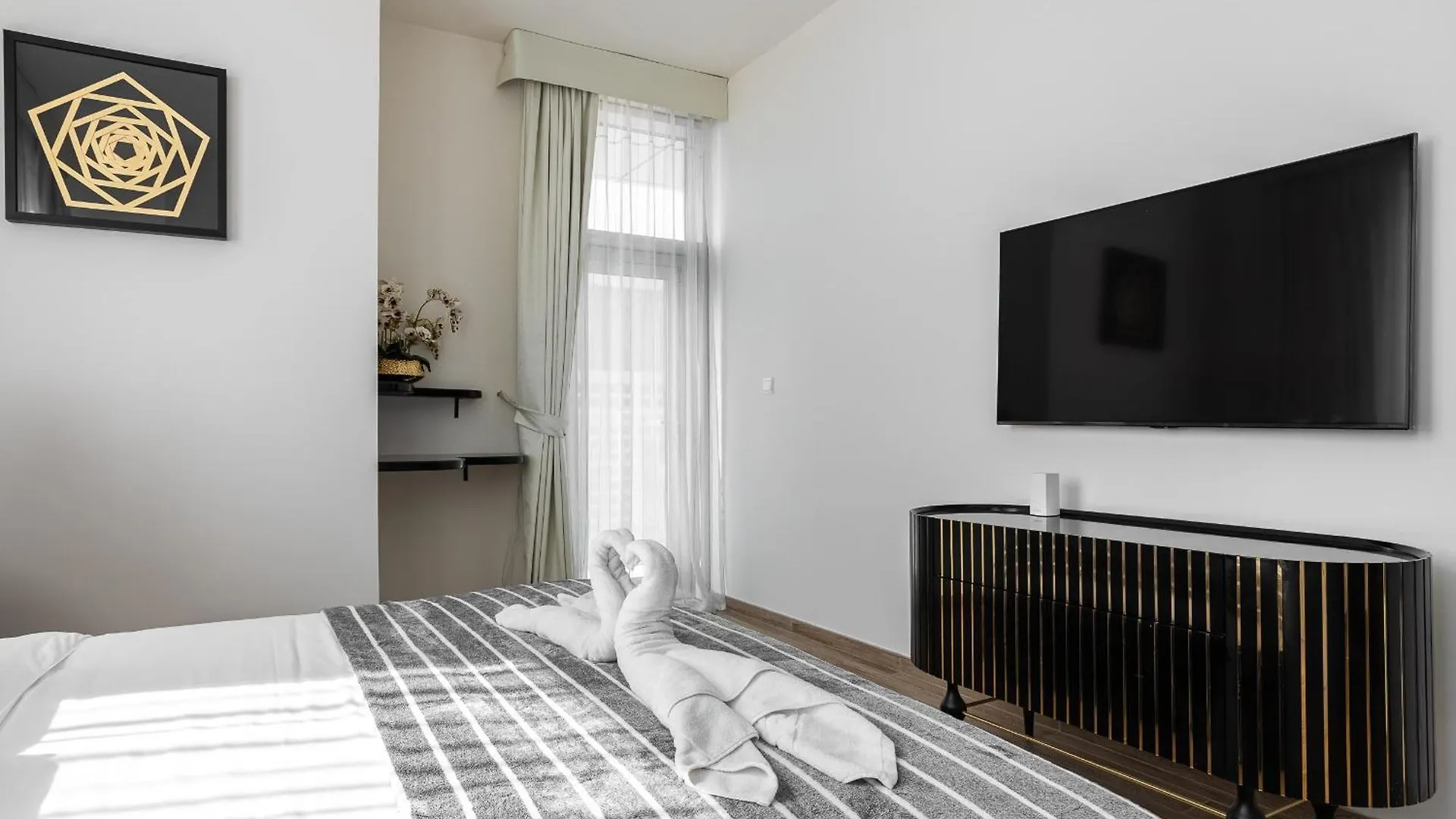 Luxury 2Br Apt Stunning Views In Amna Tower By Simply Comfort Dubai 0*,