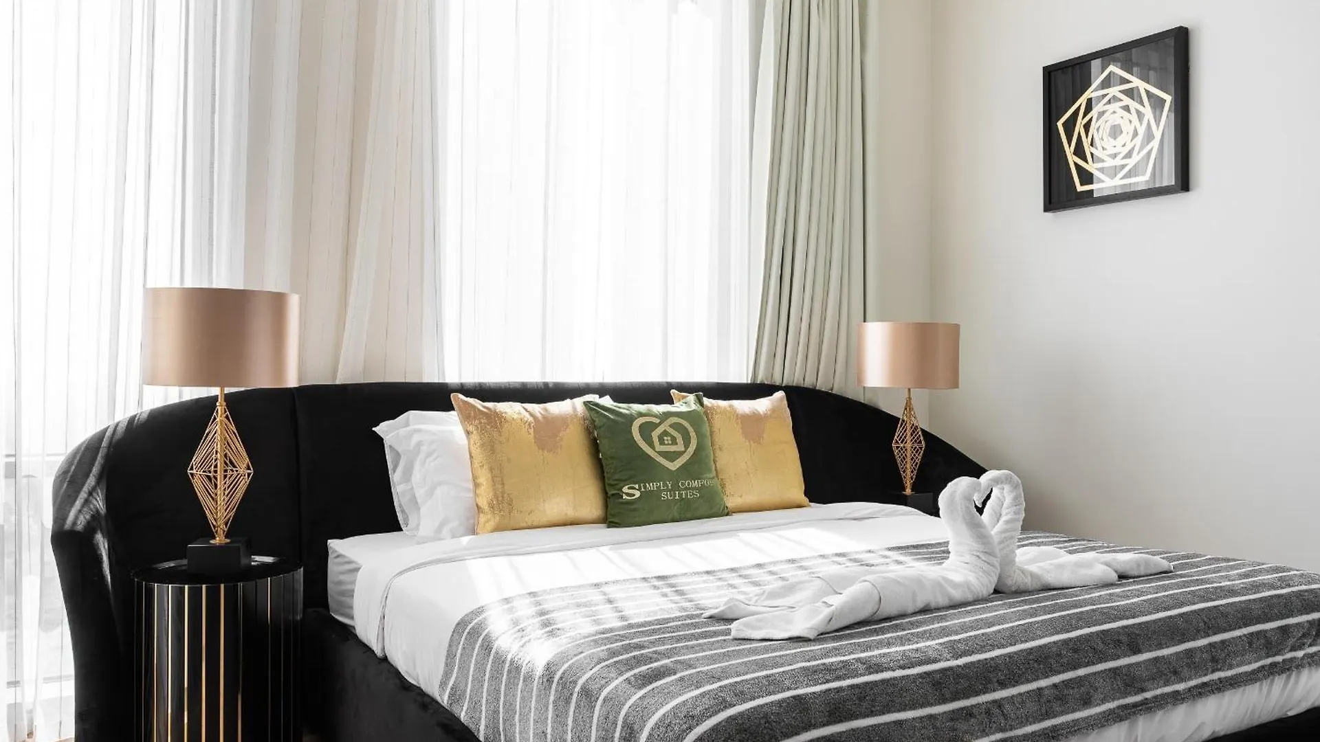 Appartamento Luxury 2Br Apt Stunning Views In Amna Tower By Simply Comfort Dubai